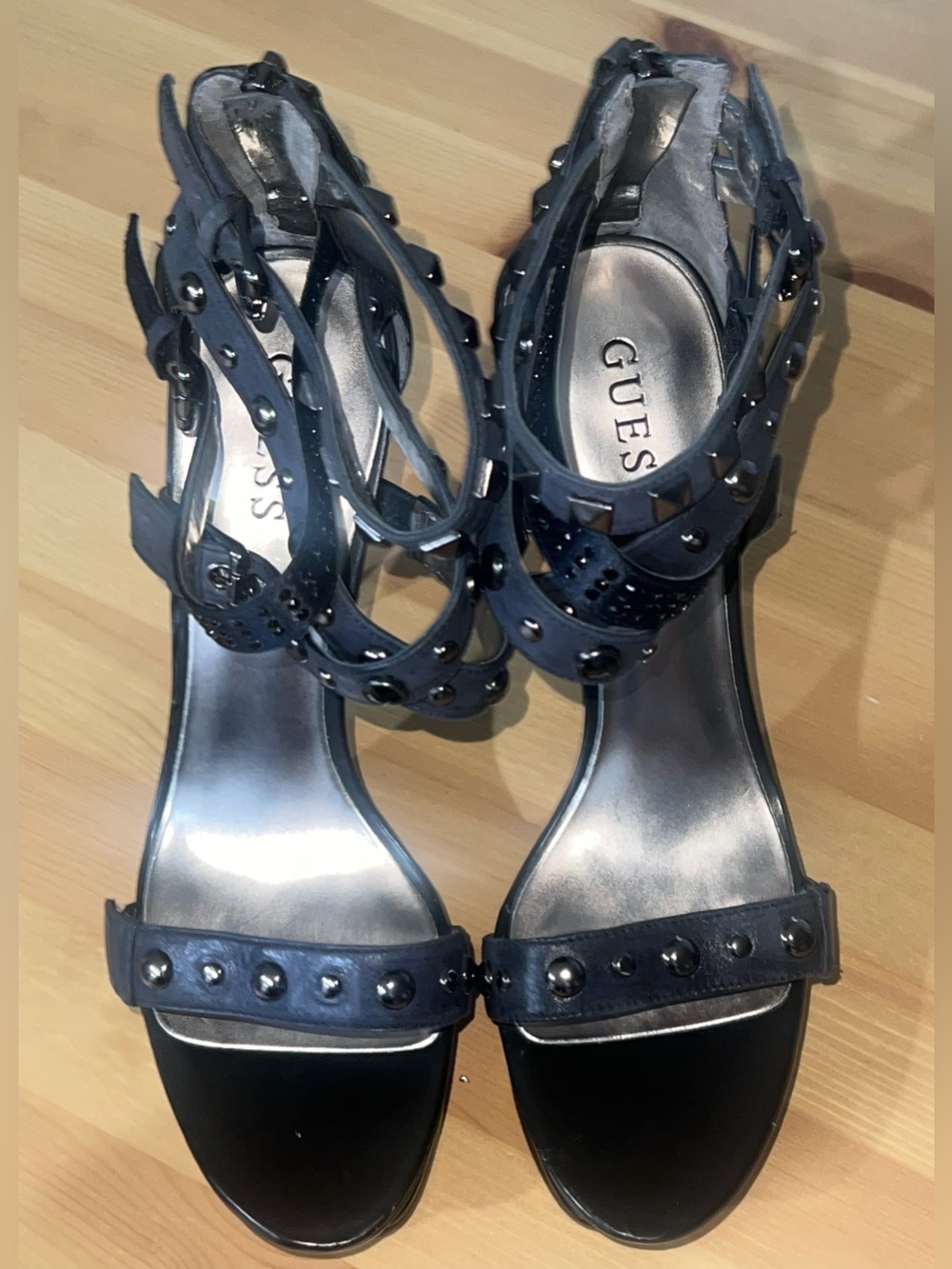 Womens Guess Black Shoes Size 8M
